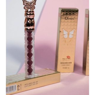 رژمایع پروانه ای