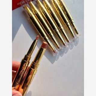 رژلب و خط لب